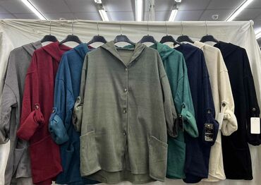 superdry jakne zenske: Lagane jaknice sa kapuljacom
Cena2200
Vel. 3xl
V/17