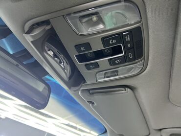 Kia: Kia Carnival: 2018 г., 2.2 л, Автомат, Дизель, Минивэн — 9