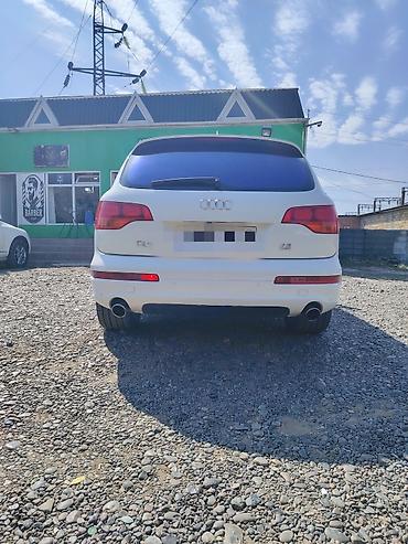 audi 6: Audi Q7: 4.2 l | Krossover — 1
