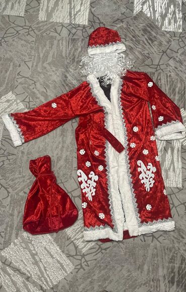 костюм деда мороза купить бишкек: Костюмы Деда Мороза на рост 185-200 . Есть варианты красные и синие