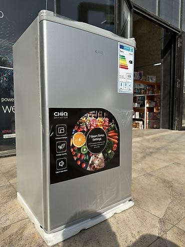 Холодильники: Мини-холодильник CHiQ - Общий объем: 92 л - Класс — 2