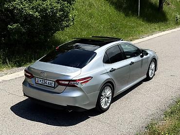 corolla 2004: Toyota Camry: 2018 г., 2.5 л, Автомат, Бензин, Седан — 3
