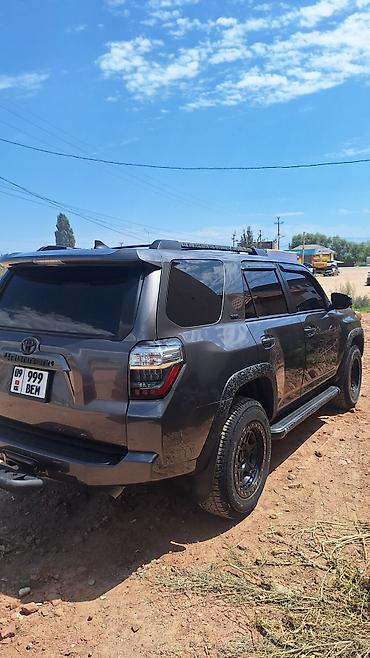 dio 27: Toyota 4Runner: 2018 г., 4 л, Автомат, Бензин, Внедорожник — 3