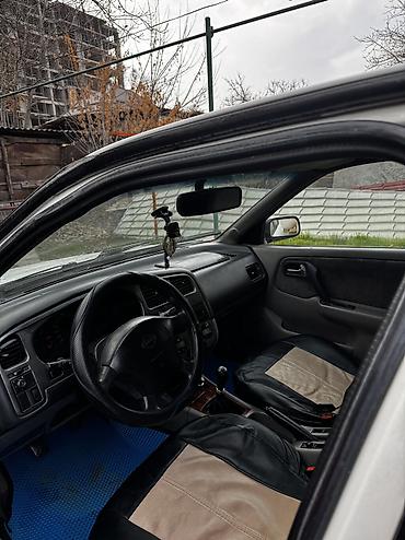 p11: Nissan Primera: 2001 г., 2 л, Механика, Дизель, Седан — 7