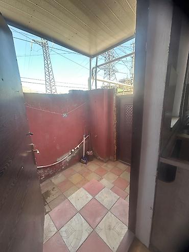 daşınmaz əmlakın satışı: 2 otaqlı, 50 kv. m, Orta təmir — 7