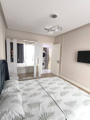 Günlük kirayə mənzillər: 3 otaqlı, Nərimanov r. r-nu — 7