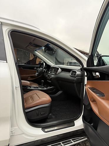Kia: Kia Sorento: 2019 г., 2 л, Дизель — 15