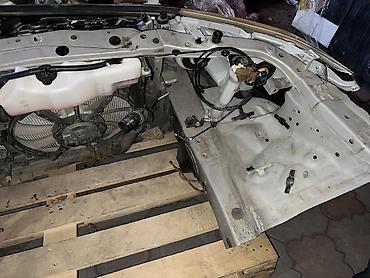 Крылья и комплектующие: Крыло Переднее правое Toyota, Оригинал — 9