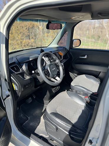 Kia: Kia Ray: 2018 г., 1 л, Типтроник, Бензин, Минивэн — 8