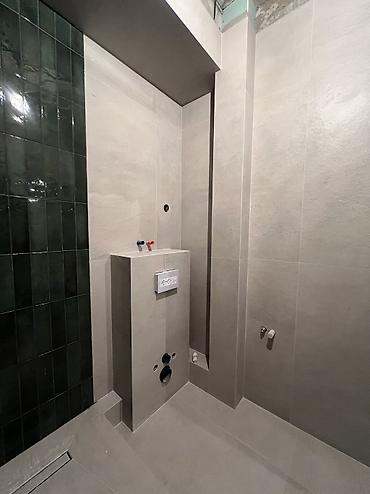 Укладка плитки: Подготовка стен для укладки, Подготовка стен для грунтовки, Резка плитки | Керамическая плитка, Керамогранитая плитка, Мозаичная плитка | Вертикальная укладка, Диагональная укладка, Горизонтальная укладка Больше 6 лет опыта — 28