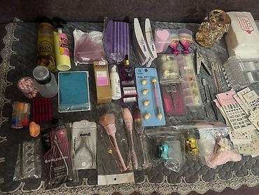 berber qayçı: Peşəkar dırnaq qayğısı və dizaynı üçün tam set Məzmun: - UV/LED lampa — 1