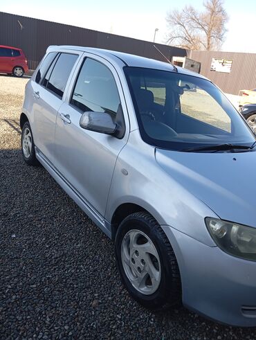 кондиционер трактор: Mazda Demio: 2003 г., 1.3 л, Автомат, Бензин, Хэтчбэк