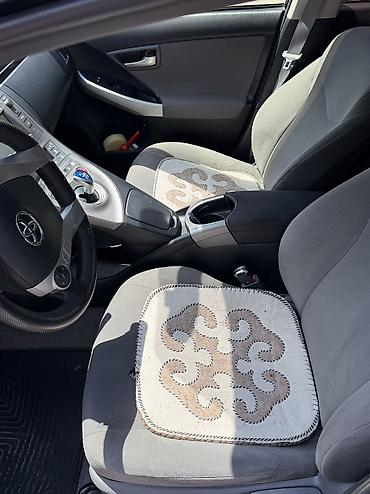 byd e2 2025: Toyota Prius: 2014 г., 1.8 л, Автомат, Гибрид, Седан — 8