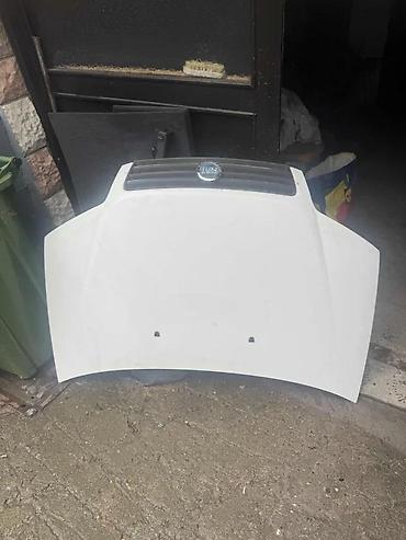 pedale: HAUBA FIAT PUNTO 3 | Hauba bela boja fiat punto 3 — 1