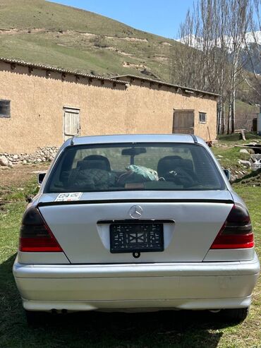 Mercedes-Benz: Mercedes-Benz C-Class: 1997 г., 2 л, Автомат, Бензин, Седан