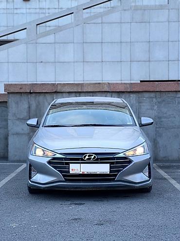Hyundai: Hyundai Elantra: 2019 г., 2 л, Автомат, Бензин, Седан — 1