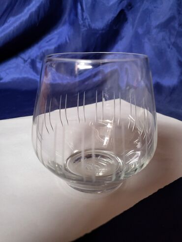 Čaše: Case kristal,rucna gravura. za zestoko pice 1950g+. Case komada 6 u — 14