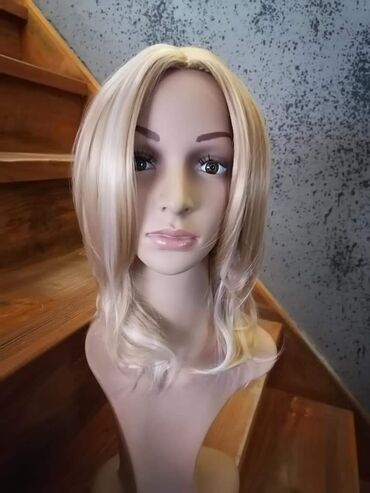 Perike i klipse: Perike poluprirodne
3500 — 28