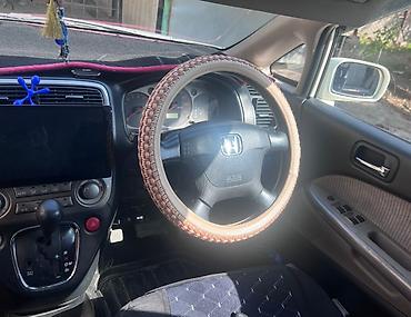 570: Honda Stream: 2003 г., 2 л, Автомат, Бензин — 8