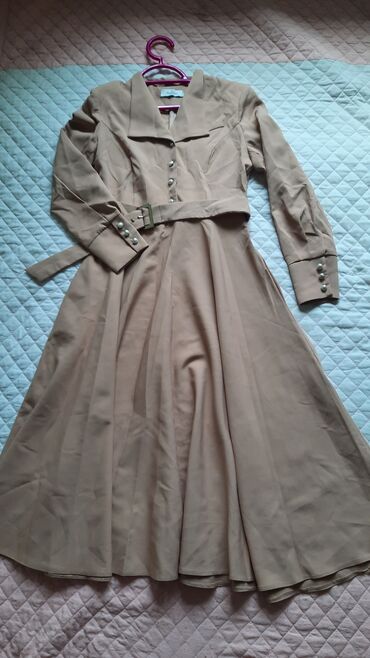 пиджак платье: Күнүмдүк көйнөк, Көйнөк - пиджак, M (EU 38)