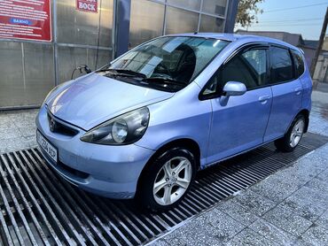 Honda: Honda Fit: 2001 г., 1.3 л, Вариатор, Бензин, Хэтчбэк