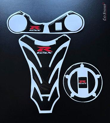 moto startac: Suzuki GSXR Tank pad- štitnik čepa - štitnik guvernale 2745 Komplet — 1