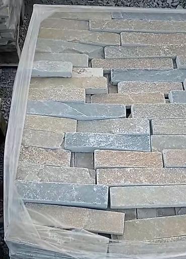Kafel və metlax: Fasad üçün müxtəlif rəng və fakturalı dekorativ daş panelləri. Bu — 20