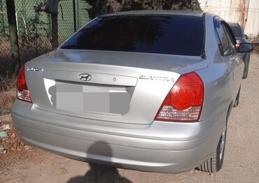 Hyundai: Hyundai Elantra: 1.6 l | 2004 il Sedan — 3