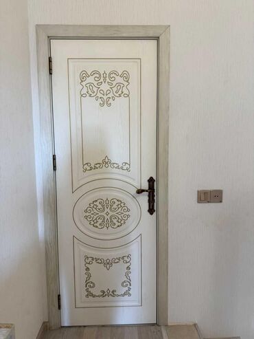 Xəmir yoğuran aparatlar: Qapı 5 eded bir ededi 110 azn hundurluk 2/70 2 ededinin hundurluyu 2