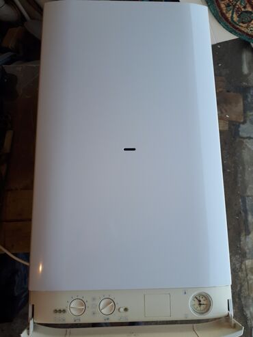 yemek qizdiran: Biasi kombi. 24 kv. İtaliya istehsalıdır. 2 esenjordur. Yaxşı