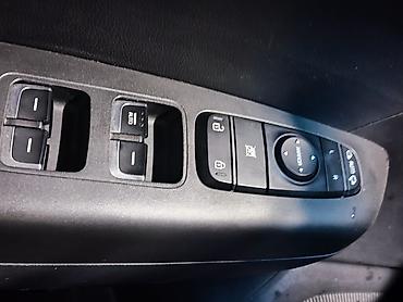 саренто 2020: Kia Sportage: 2020 г., 2 л, Автомат, Дизель, Кроссовер — 3