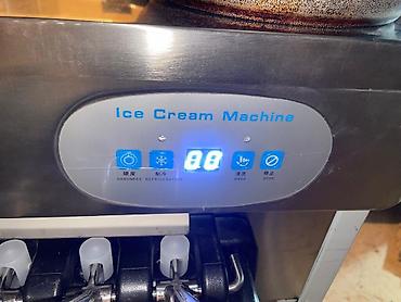 рожки: Профессиональный фризер для мягкого мороженого (Ice Cream Machine) - — 1