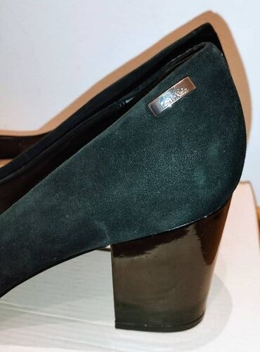 Ostale cipele: Calvin Klein original cipele 39.5 Savršene salonke Calvin Klein od — 4