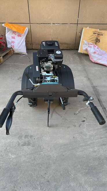 Дизельные мотоблоки: Мотоблок бензиновый 8,5лошадиная сила Ременой 4 тканый мотор 5 л бак — 7