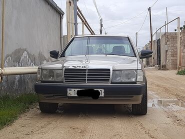 mercedes ceska qiymetleri: Mercedes-Benz 190 (W201): 2 l | 1991 il Sedan