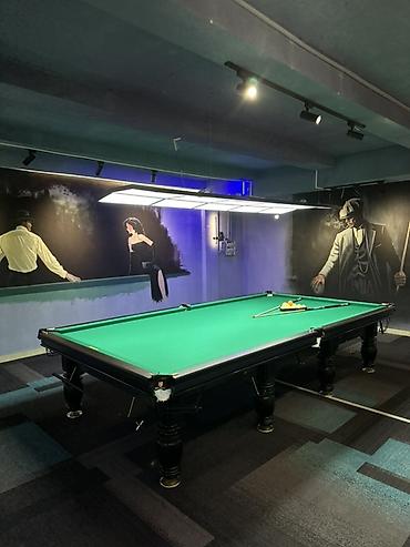 Бильярдные столы: Бильярдный стол для русского бильярда с полным оснащением. 12 фут — 10