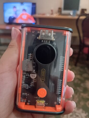 универсальные мобильные батареи для планшетов trust: Повербанк BYZ W89 10000mAh 22.5W Продаю мощный и компактный повербанк