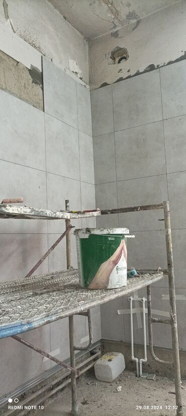 Укладка плитки: Подготовка стен для укладки, Подготовка стен для грунтовки, Резка плитки | Керамическая плитка, Керамогранитая плитка, Мозаичная плитка | Вертикальная укладка, Диагональная укладка, Горизонтальная укладка Больше 6 лет опыта — 21