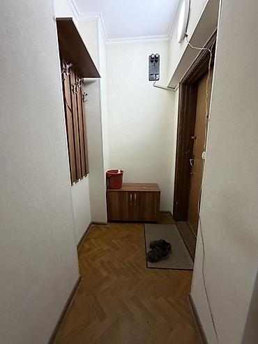 парковочное место: Сдается 3 кв район Азия молл(напроив БГУ) Чистая,светлая и очень — 4