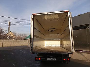 Iveco: Iveco Daily: 2010 г., 3 л, Механика, Дизель, Фургон — 6
