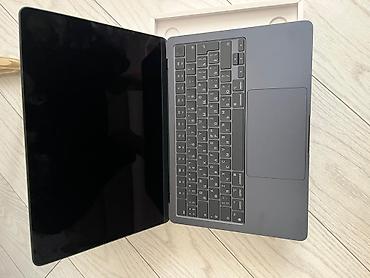 airpods mac: Apple MacBook Air (qutusu və aksesuarları ilə) 16 RAM 512 GB — 2