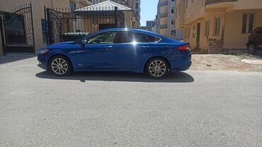 ford микроавтобус: Ford Fusion: 1.5 l | 2017 il 150000 km Sedan
