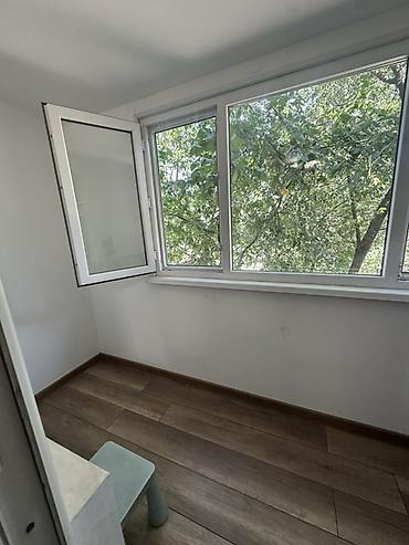 квартира 10мкр: 🏠 Продаётся 3-комнатная квартира в 10-м микрорайоне 📍 Адрес: район — 9