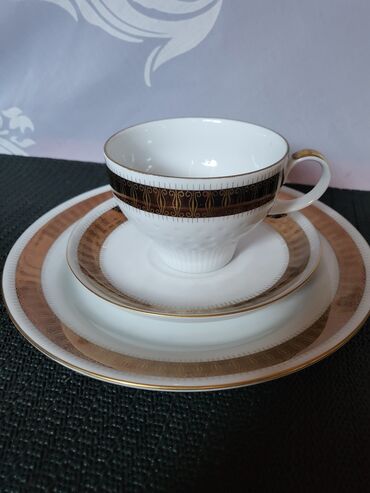 Kuhinjski setovi: Set porcelanski Kahla Istocna Nemacka 70te. Trodelni set,nigde — 2