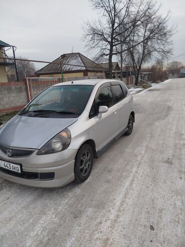 Honda: Honda Fit: 2002 г., 1.3 л, Вариатор, Бензин, Универсал