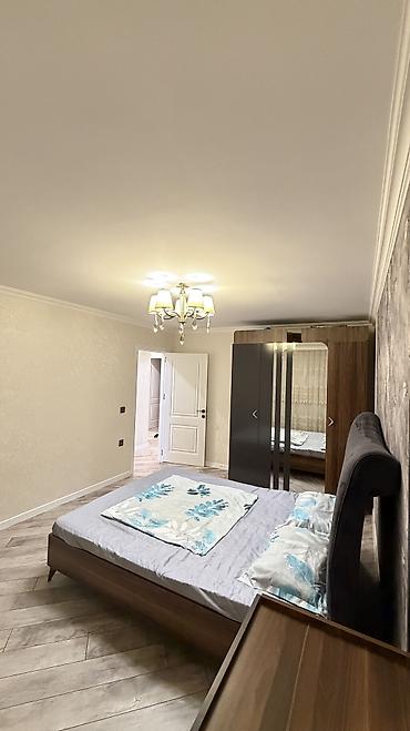 Günlük kirayə mənzillər: 4 otaqlı, Xətai r. r-nu — 11