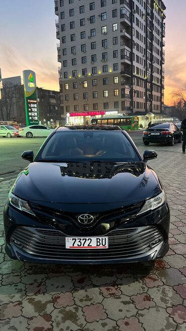 машина в караколе: Toyota Camry: 2019 г., 2.5 л, Автомат, Бензин, Седан