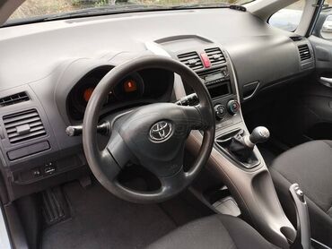 Toyota: Toyota Auris: 1.6 l. | 2009 έ. Χάτσμπακ — 10