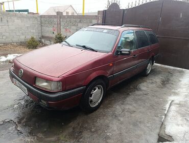 Volkswagen: Volkswagen Passat: 1993 г., 1.8 л, Механика, Бензин, Универсал