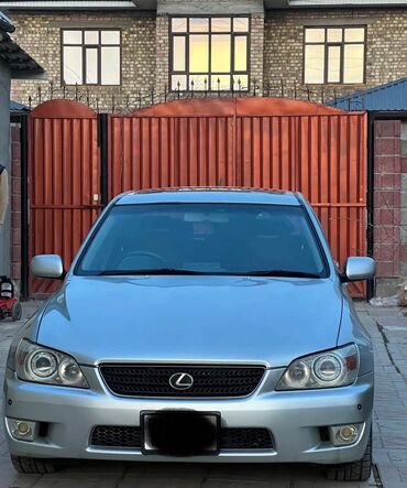 runx alex: Lexus IS: 2002 г., 2 л, Автомат, Бензин, Седан